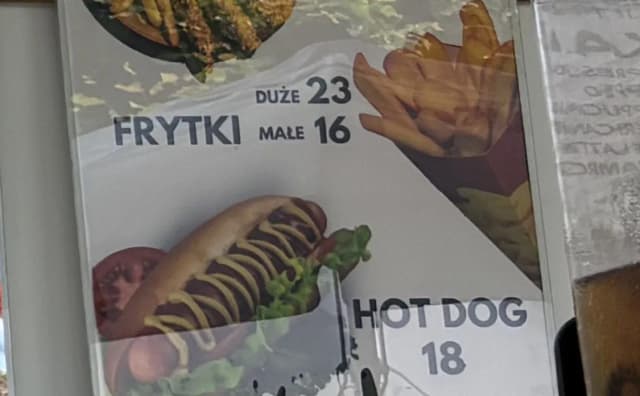 Ile kosztują frytki w Polsce? Ceny, które mogą Cię zaskoczyć Ile kosztują frytki w Polsce? Ceny, które mogą Cię zaskoczyć