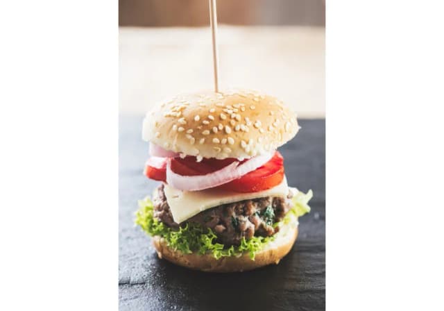 Gdzie kupić bułki do burgerów - najlepsze miejsca i oferty w Polsce Gdzie kupić bułki do burgerów - najlepsze miejsca i oferty w Polsce
