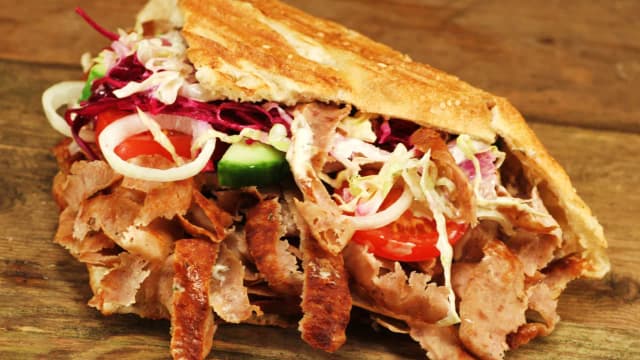Czy kebab jest niezdrowy? Odkryj ukryte zagrożenia dla zdrowia Czy kebab jest niezdrowy? Odkryj ukryte zagrożenia dla zdrowia