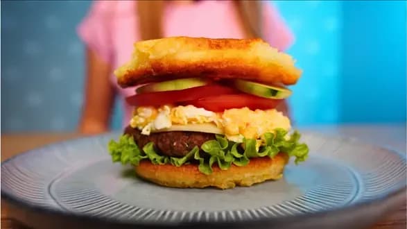 Jak przygotować hamburger jak z McDonald's - idealny przepis w domu Jak przygotować hamburger jak z McDonald's - idealny przepis w domu
