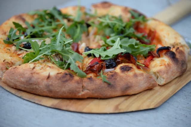 Jak zrobić pizzę krok po kroku i uniknąć najczęstszych błędów Jak zrobić pizzę krok po kroku i uniknąć najczęstszych błędów